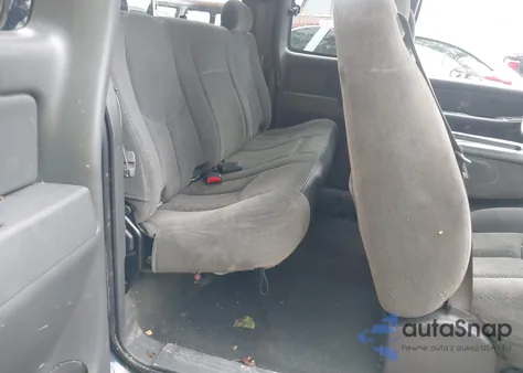 2005 Chevrolet Silverado 1500 Z71 z USA, uszkodzony, nr VIN 1GCEK19Z75Z302542